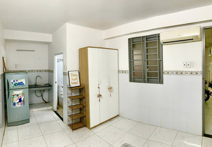 [006935]BDSTUST-SM02