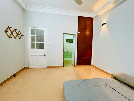 [005305]BVTSTUST-NM01