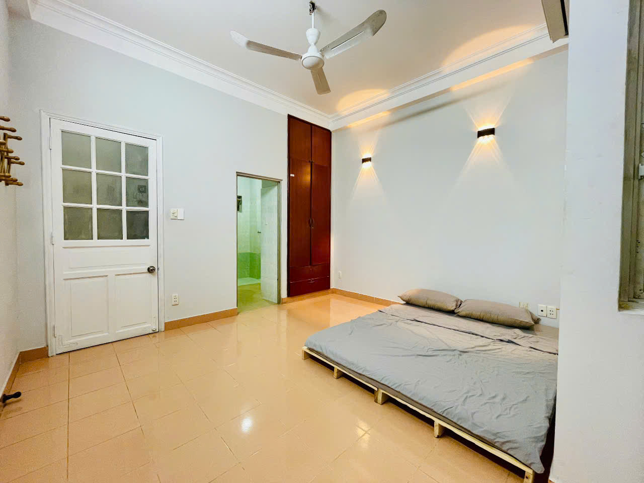 [005305]BVTSTUST-NM01