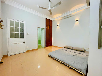 [005305]BVTSTUST-NM01