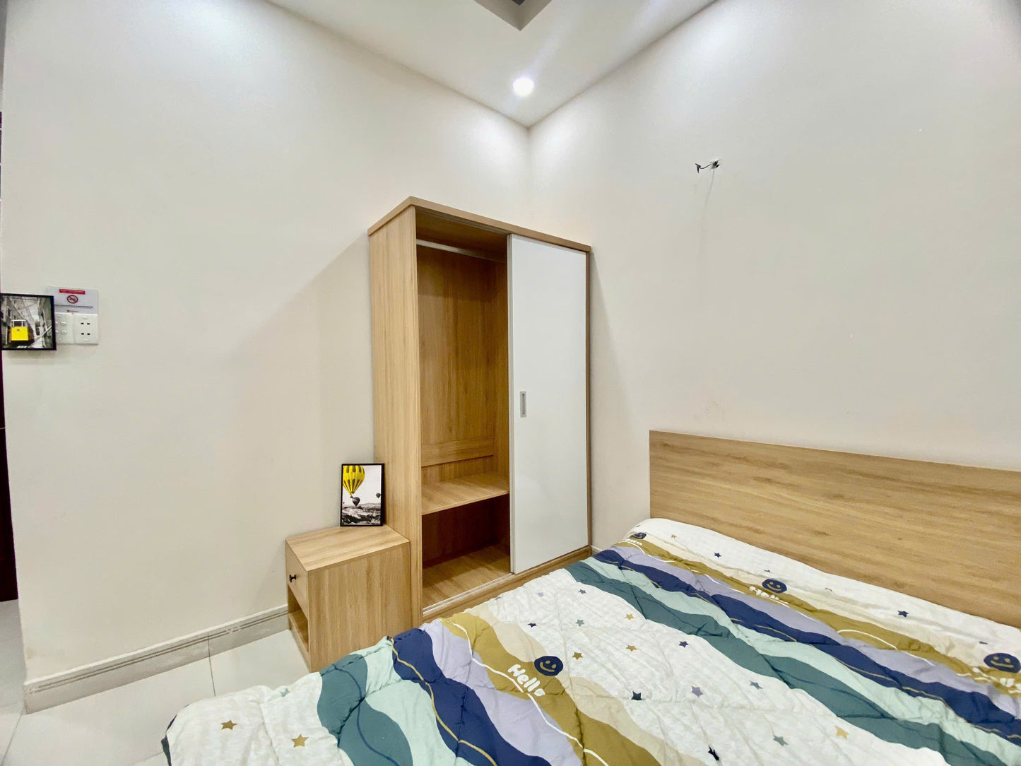 [007195]CHSTUST-NM01