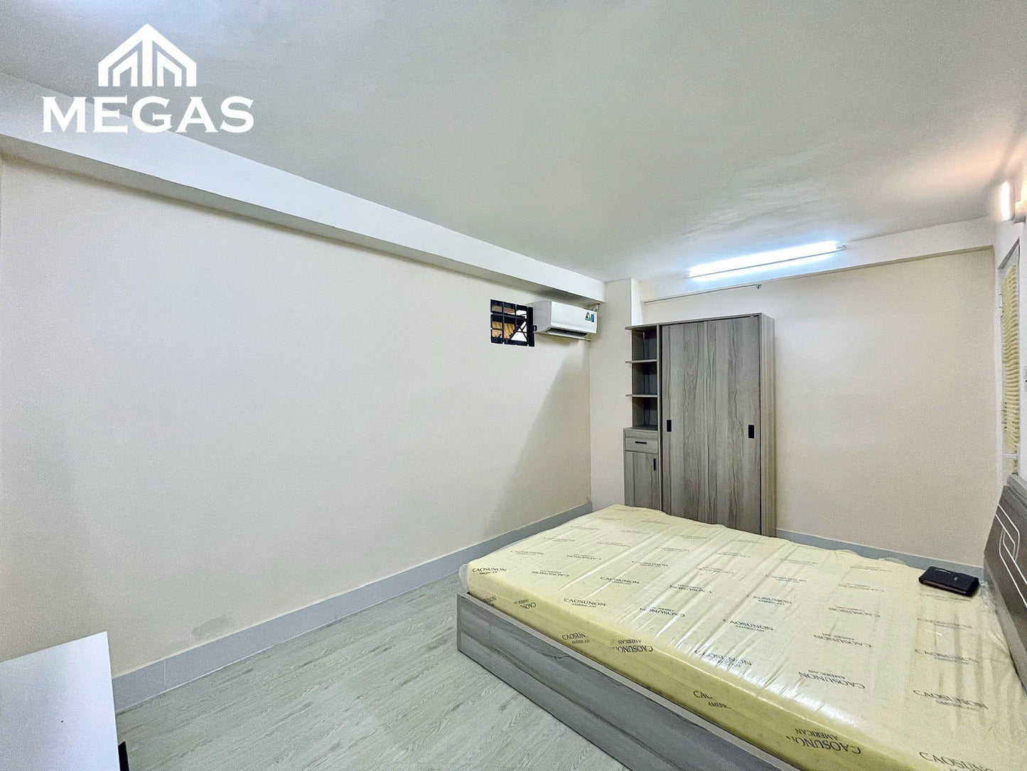 [005415]TTSTUST-SM01