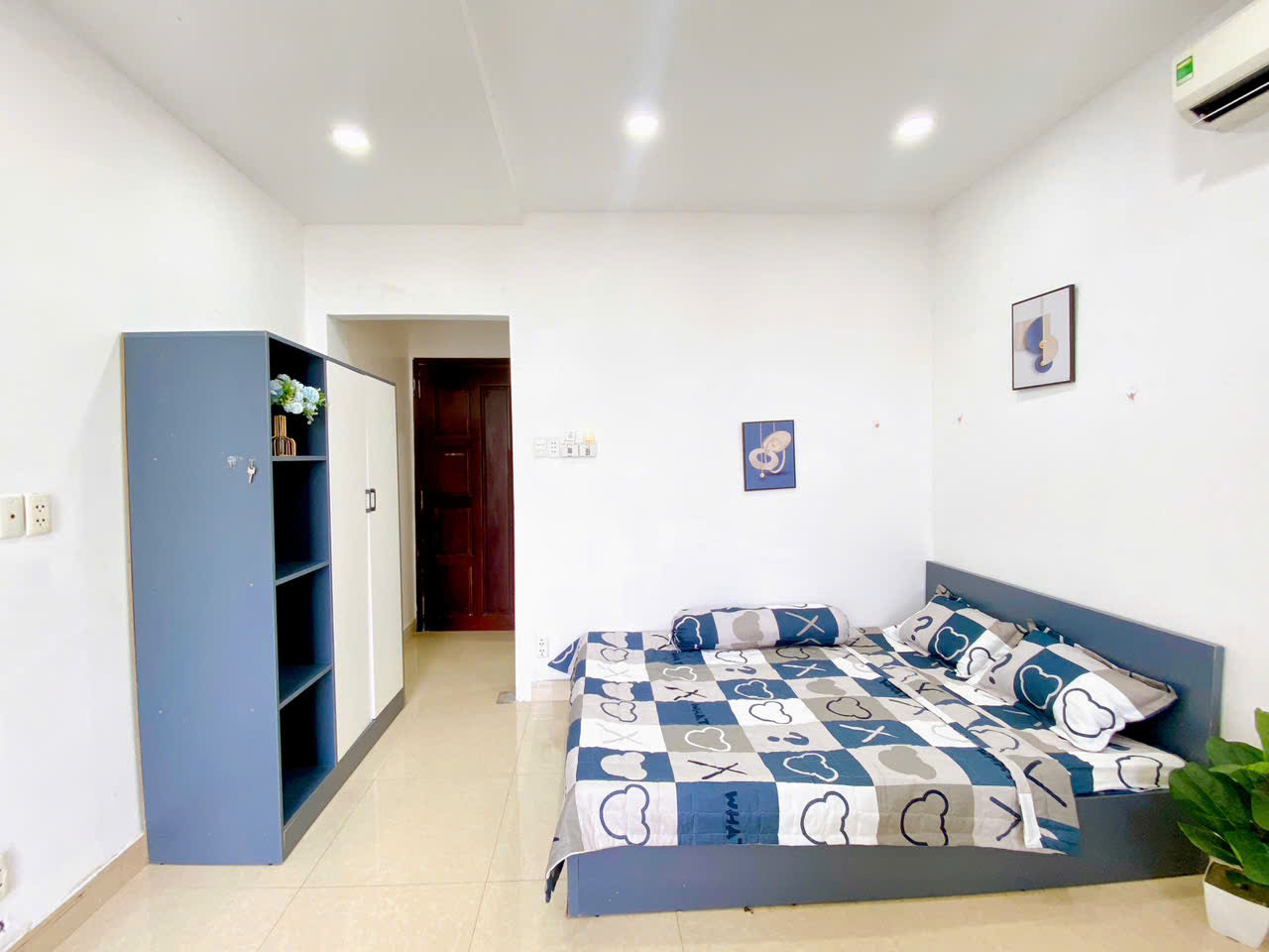 [005435]BCSTUBC-NM01