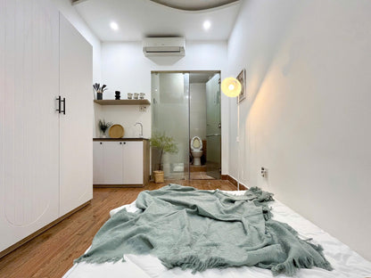 [005465]DC18STUST-NM01