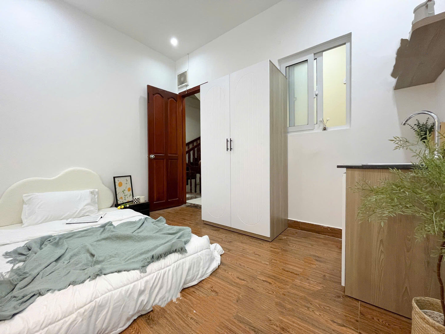 [005465]DC18STUST-NM01