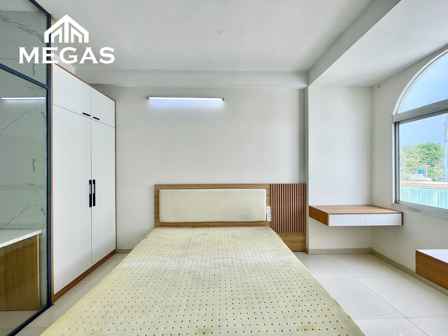 [007295]PVBSTUBC-NM01