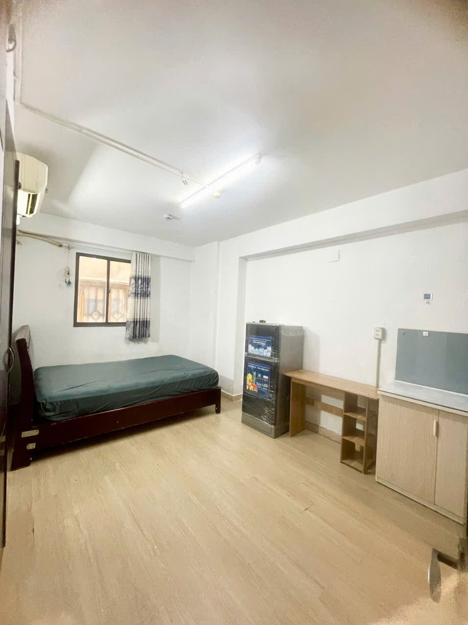 [007305]HVTSTUSK-NM01