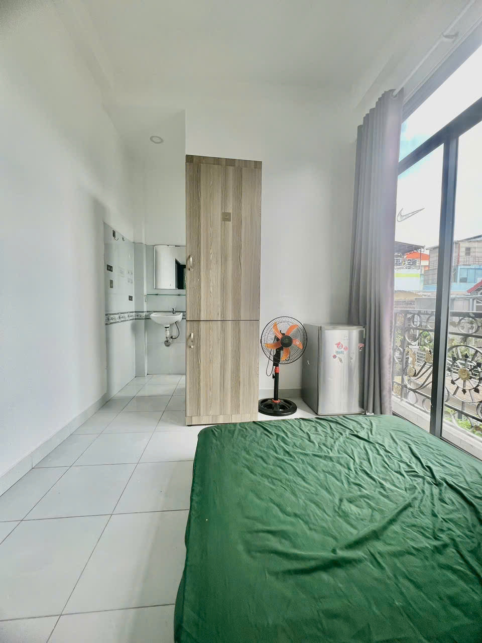 [005495]PVHSTUBC-SM01