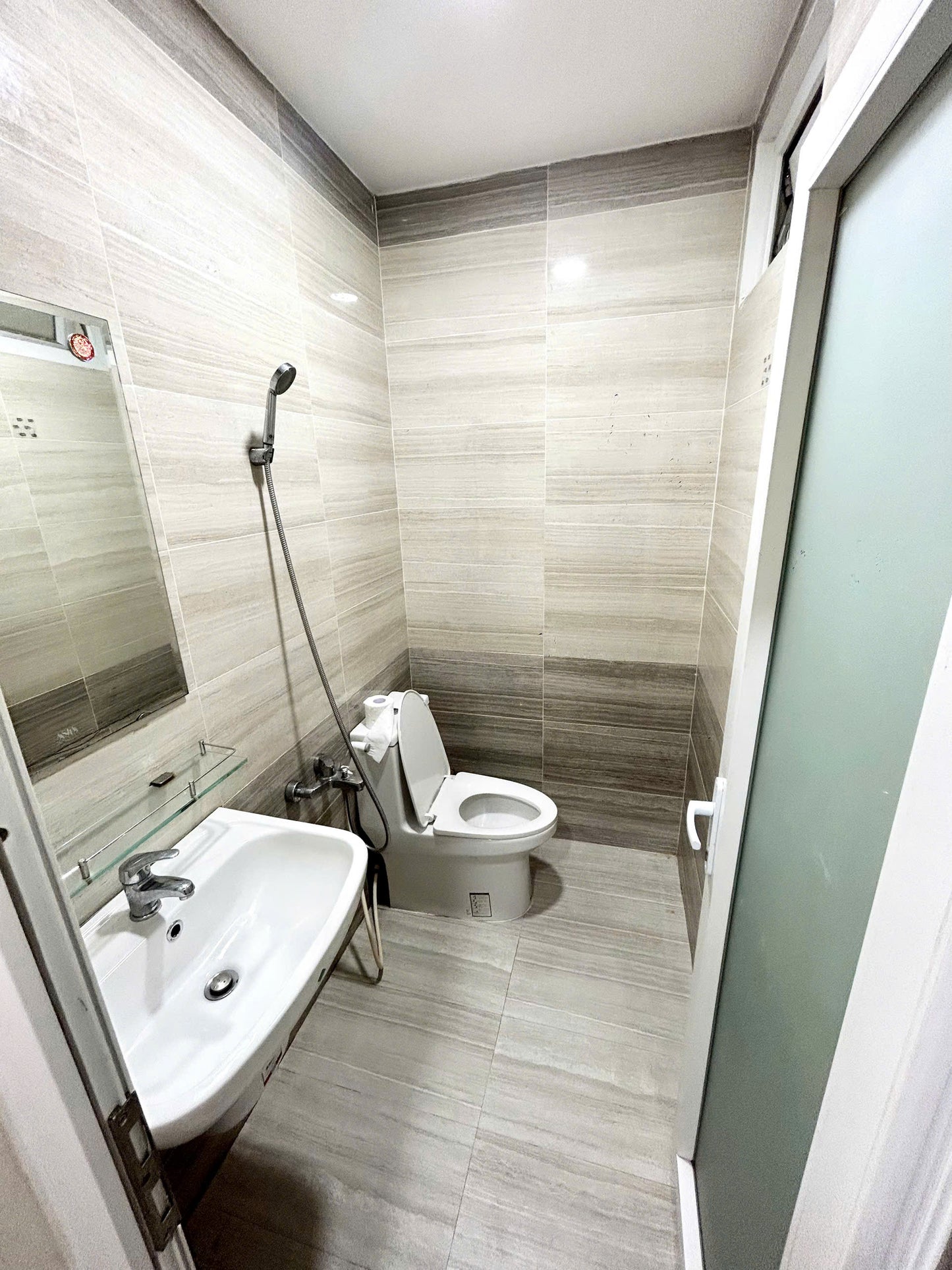 [005915]BGSTUST-NM01