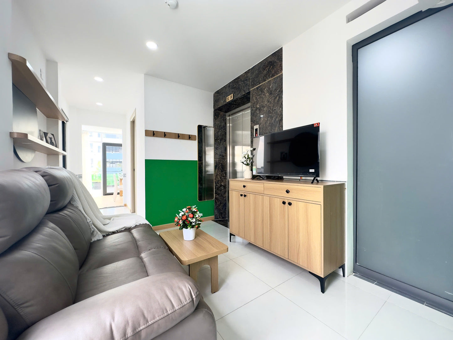 [005845]LTK3PNSK-LG02