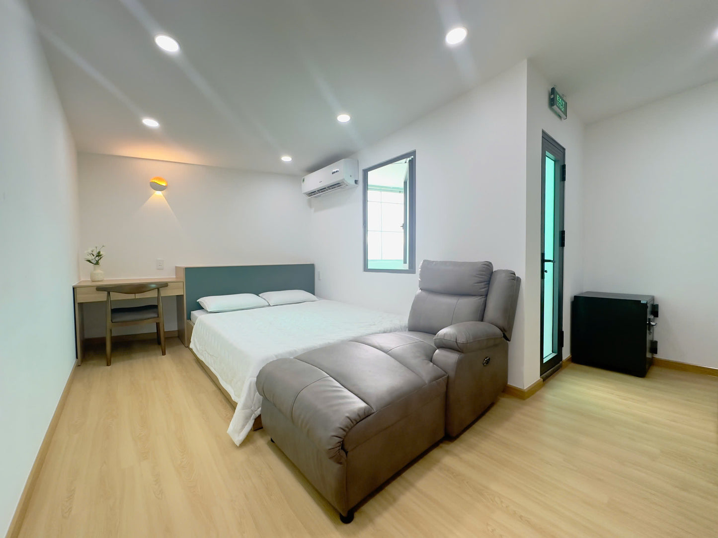 [005845]LTK3PNSK-LG02