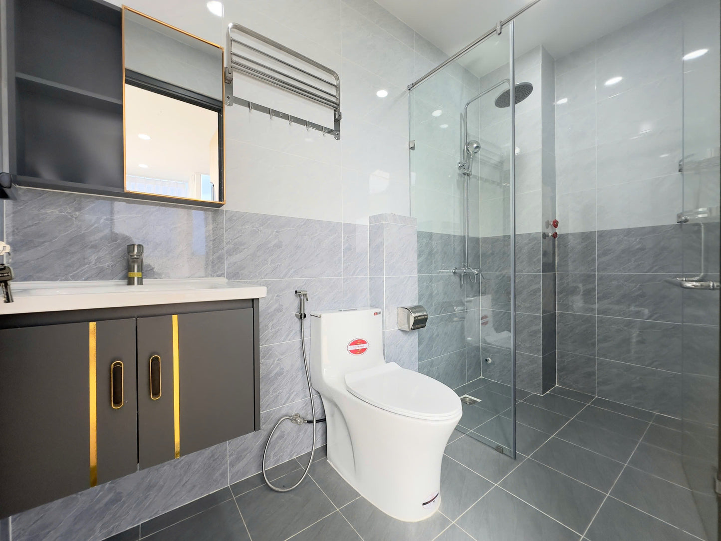 [005845]LTK3PNSK-LG02