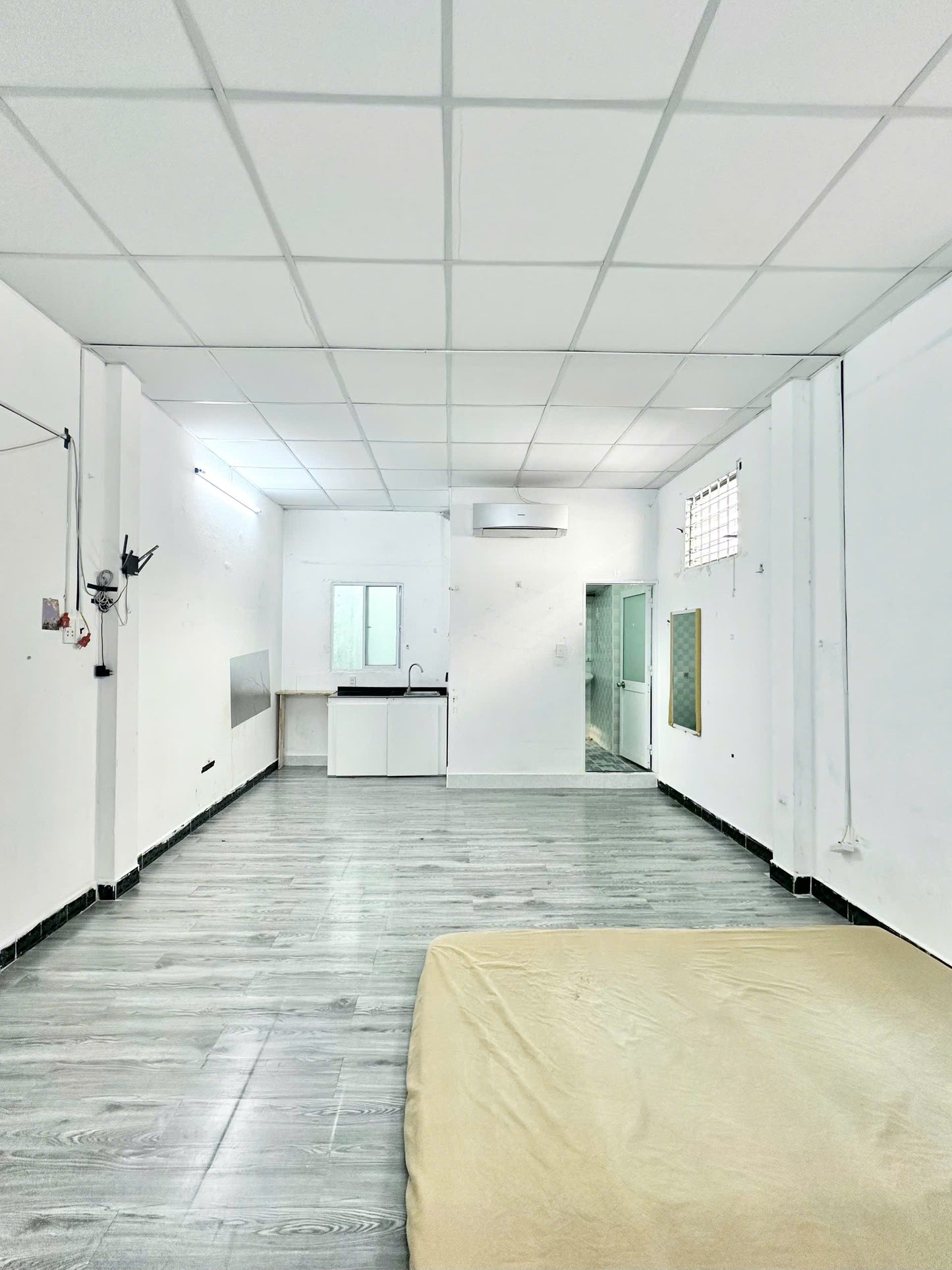 [006295]BCSTUST-LG04