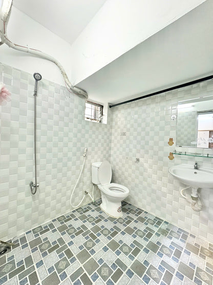 [006295]BCSTUST-LG04