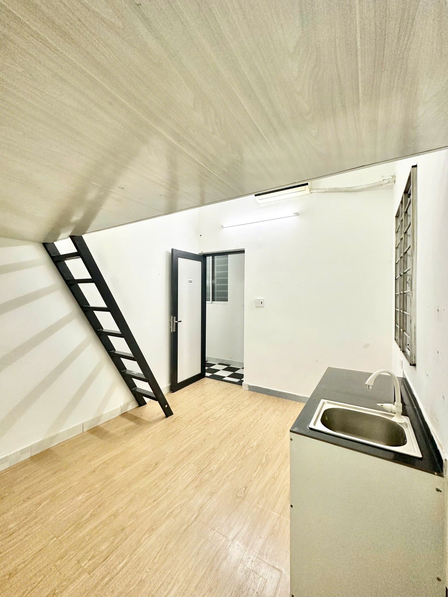 [006275]BCDUPST-NM02