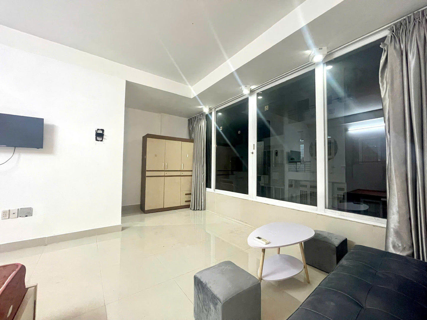 [006135]LVSSTUSK-LG01