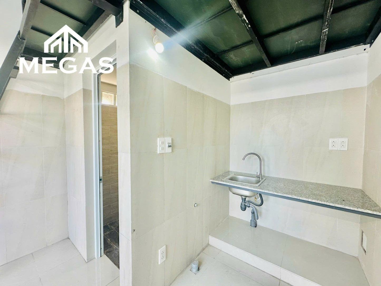 [006385]TMDUPBC-SM02