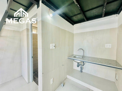 [006385]TMDUPBC-SM02