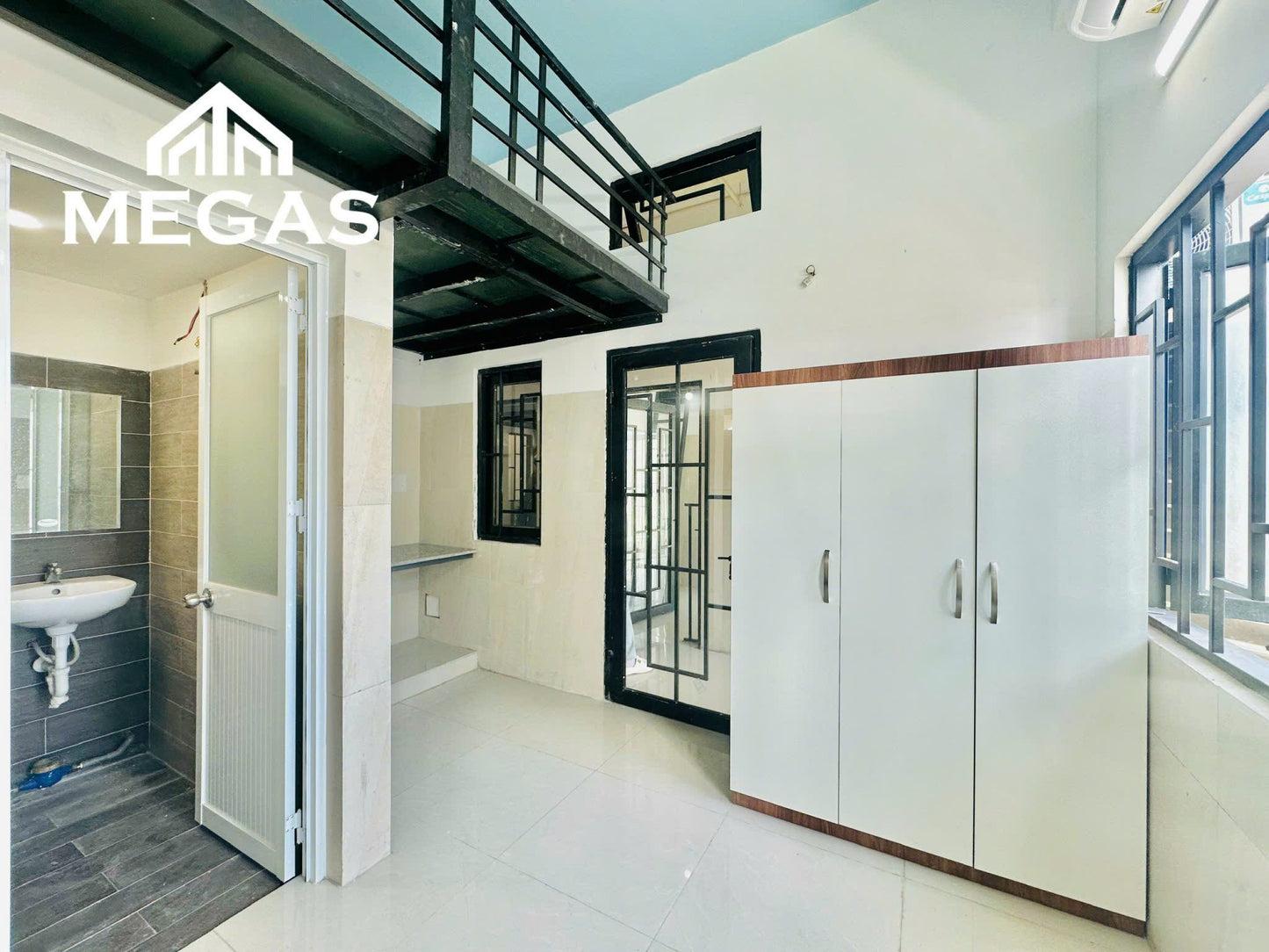 [006385]TMDUPBC-SM02