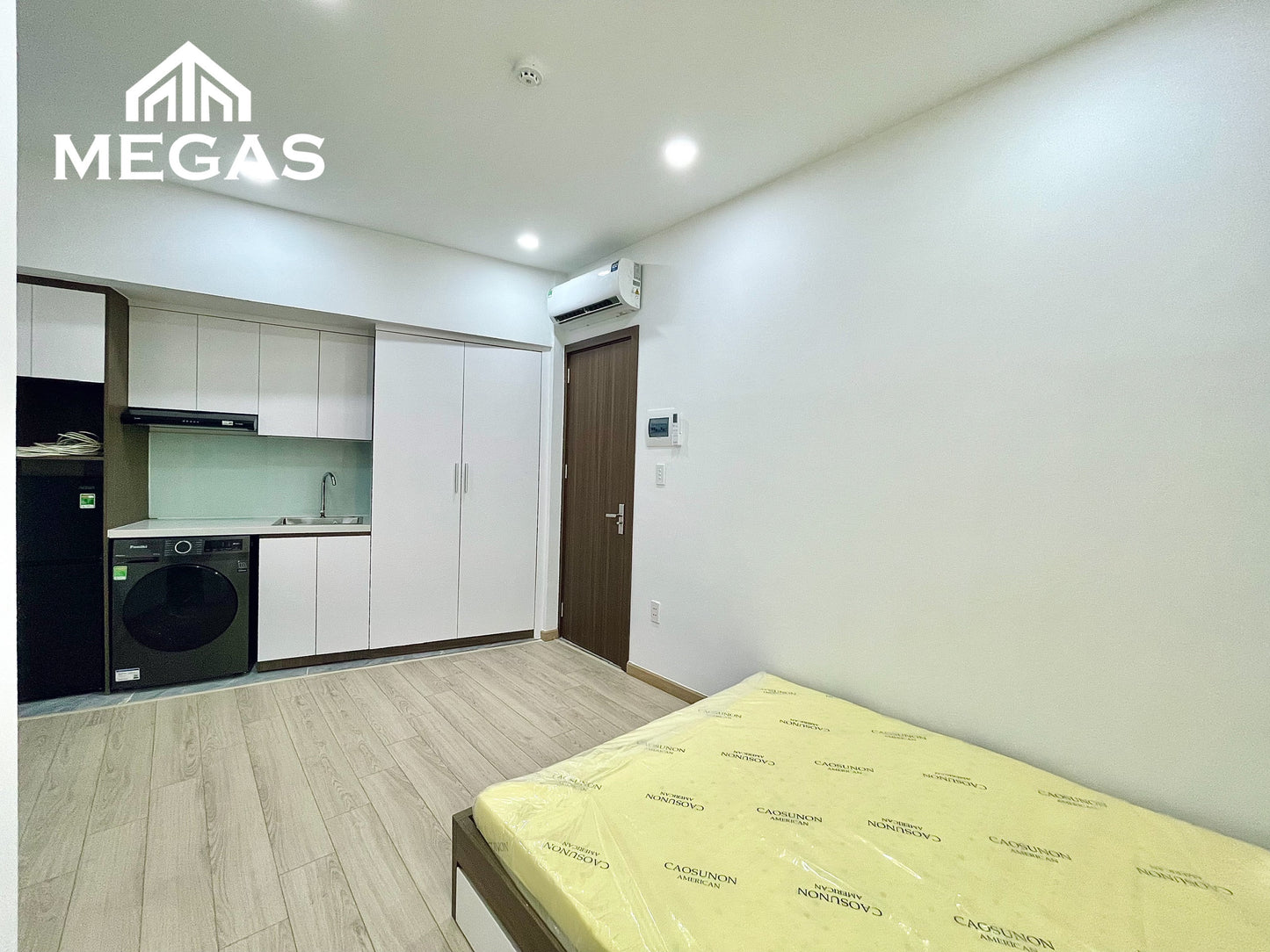 [006425]VTTSTUST-NM03