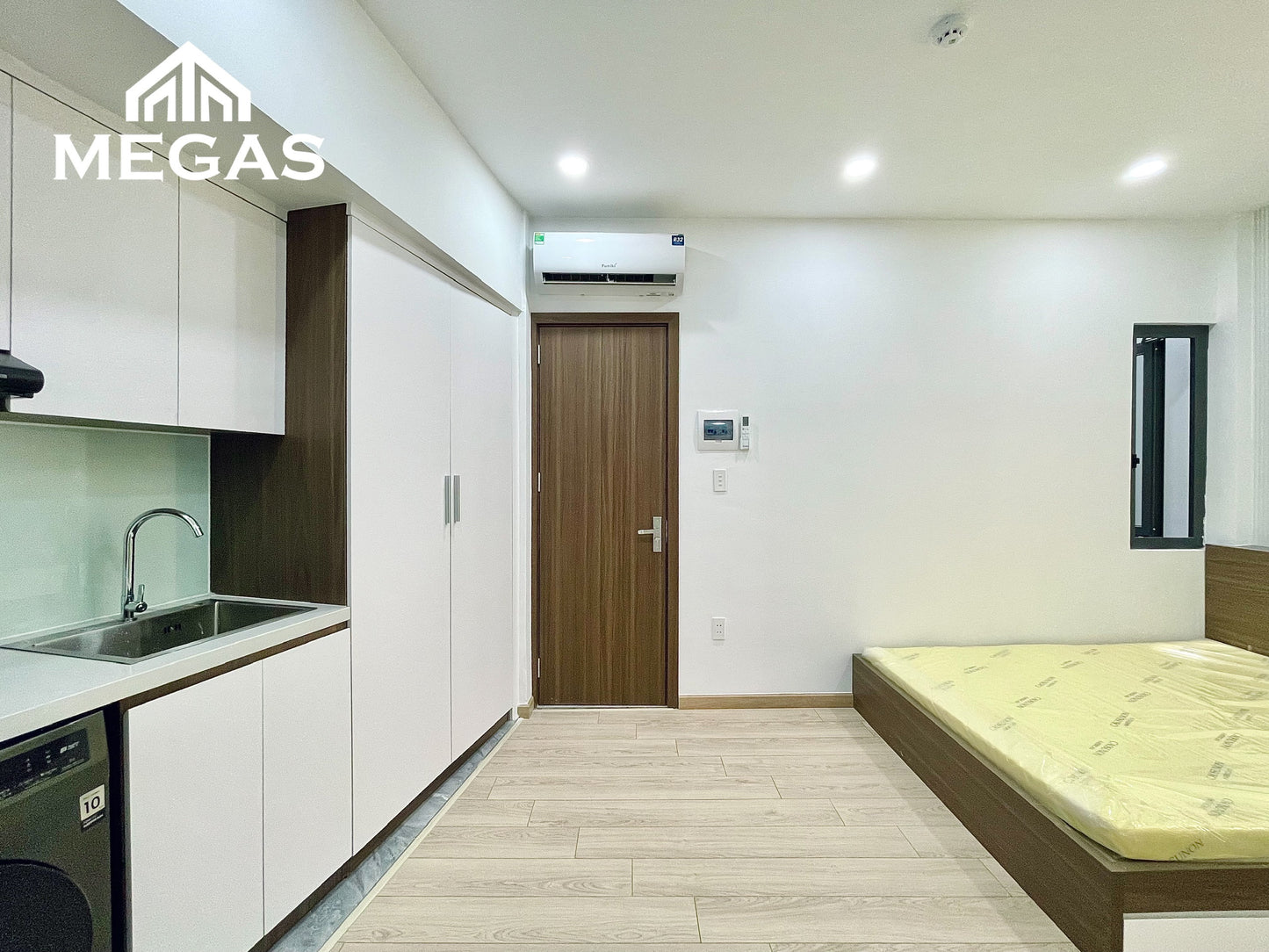 [006425]VTTSTUST-NM03