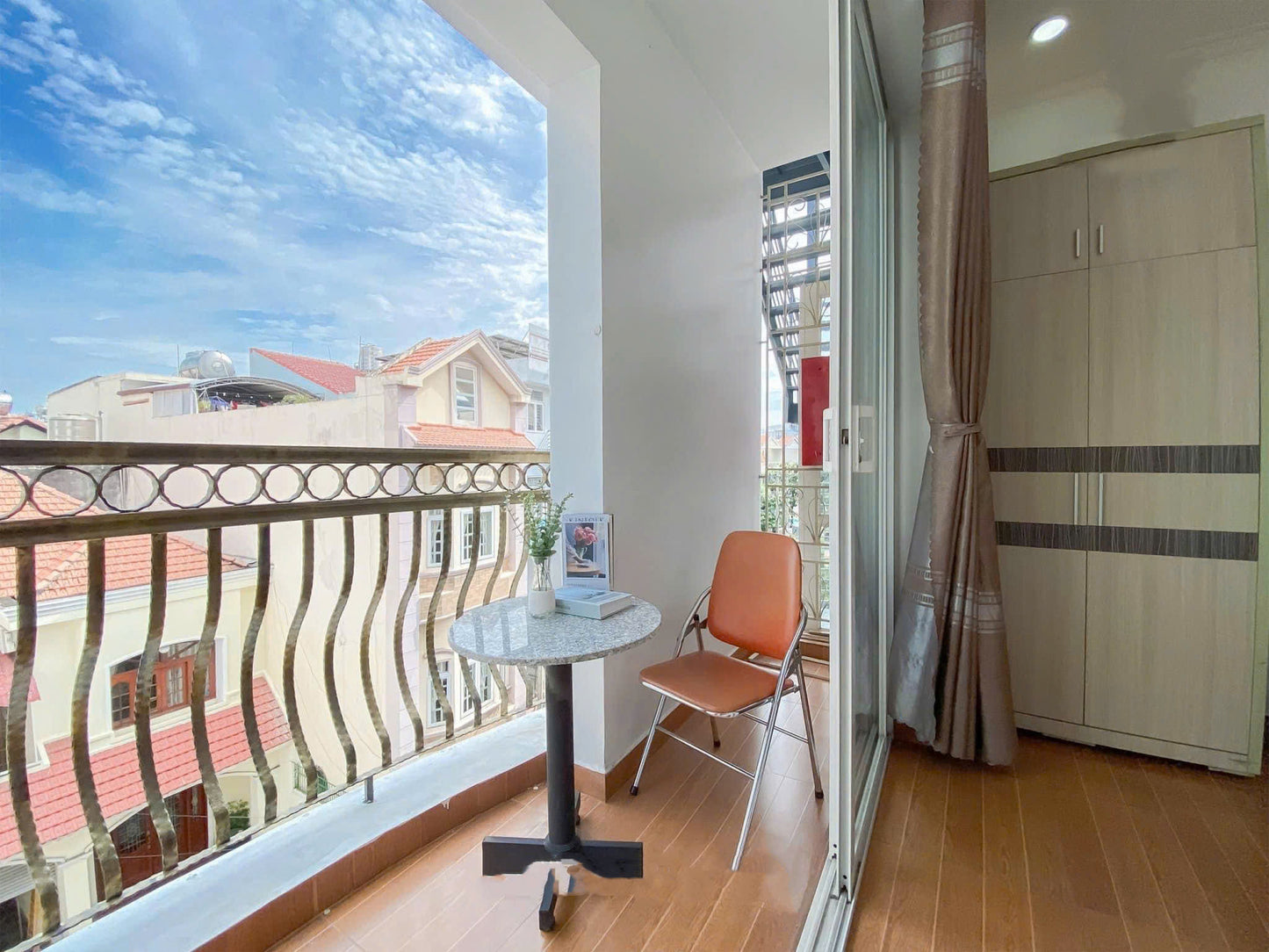 [006835]C18STUBC-NM01