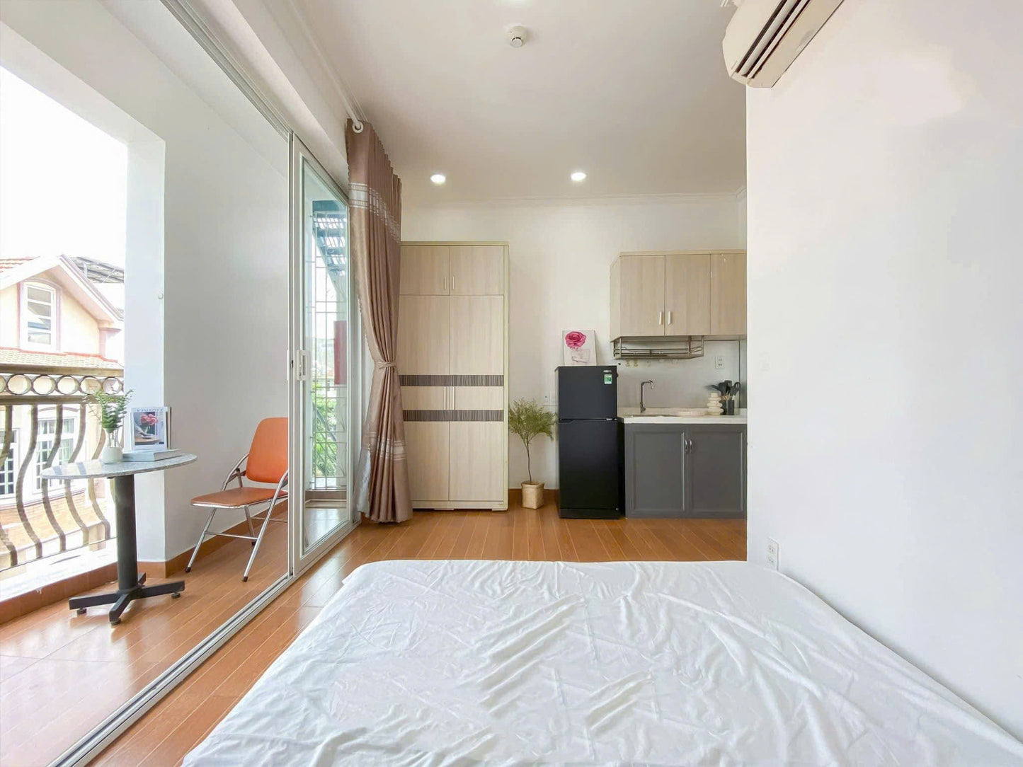 [006835]C18STUBC-NM01