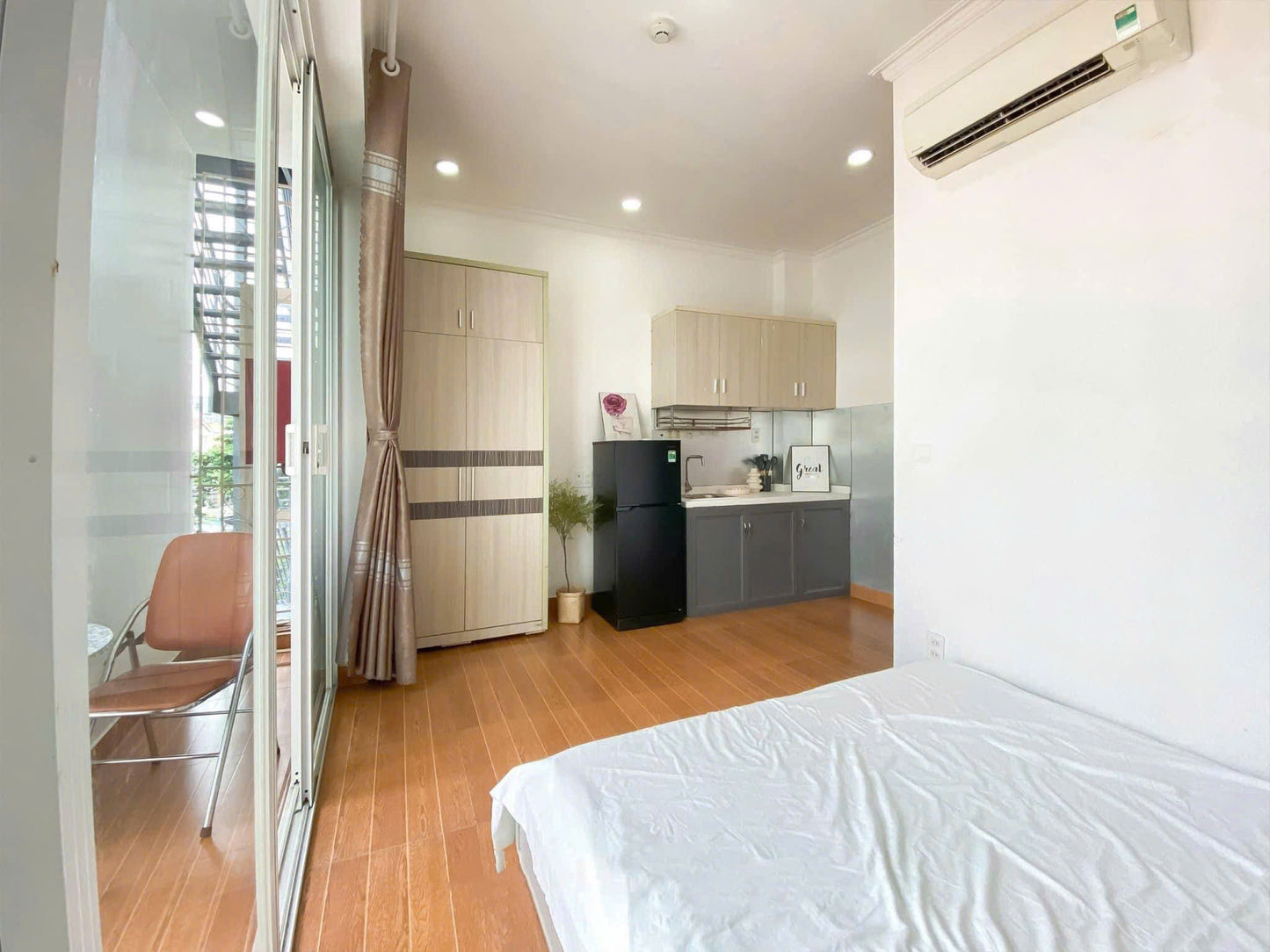 [006835]C18STUBC-NM01