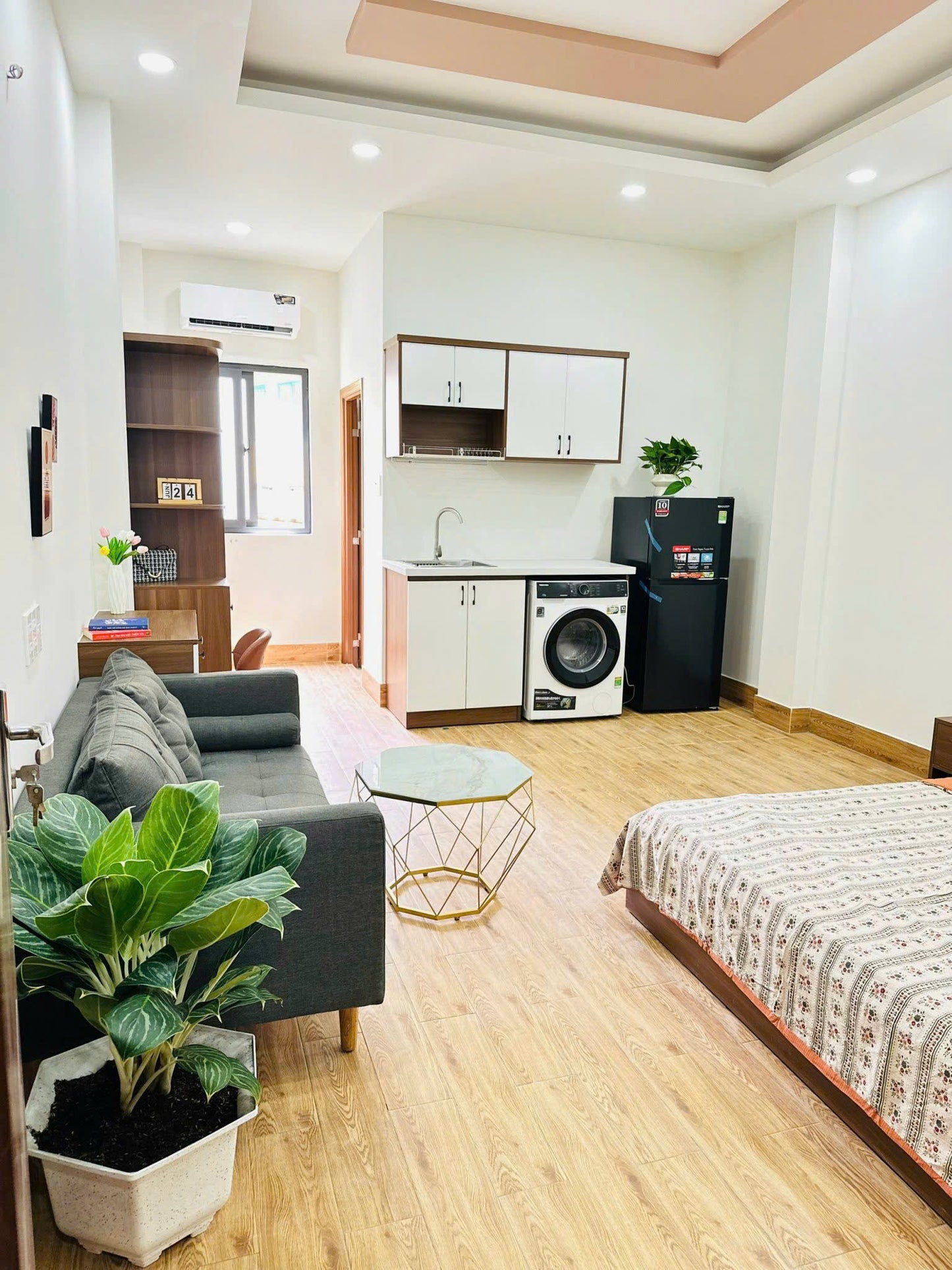 [007065]LLQSTUSK-NM01