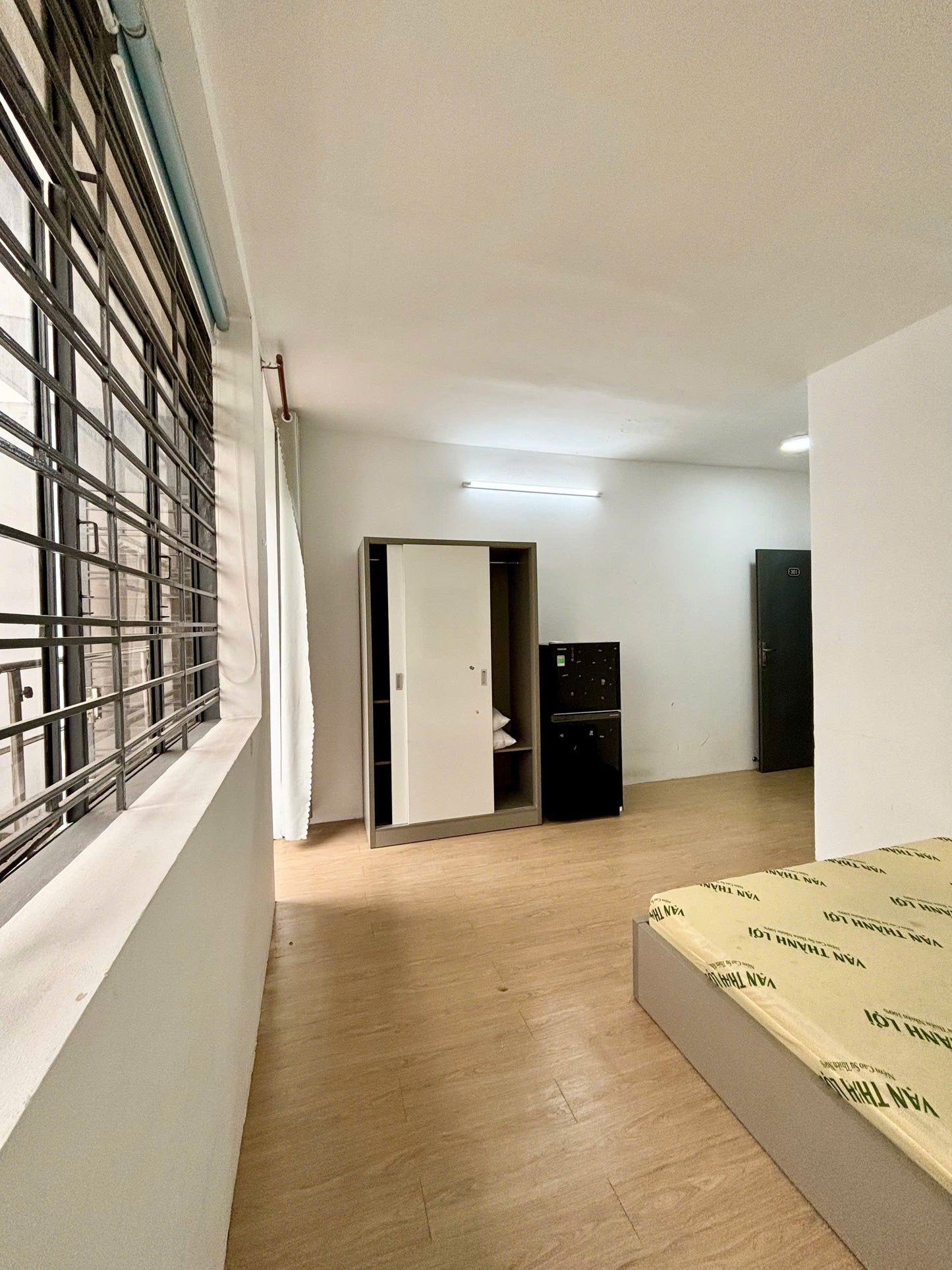 [007075]BGSTUBC-NM01