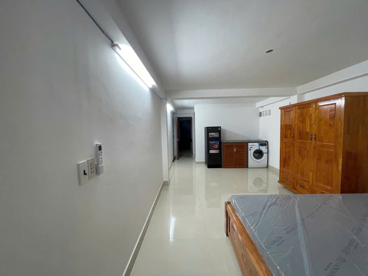 [007085]TVHSTUST-NM01