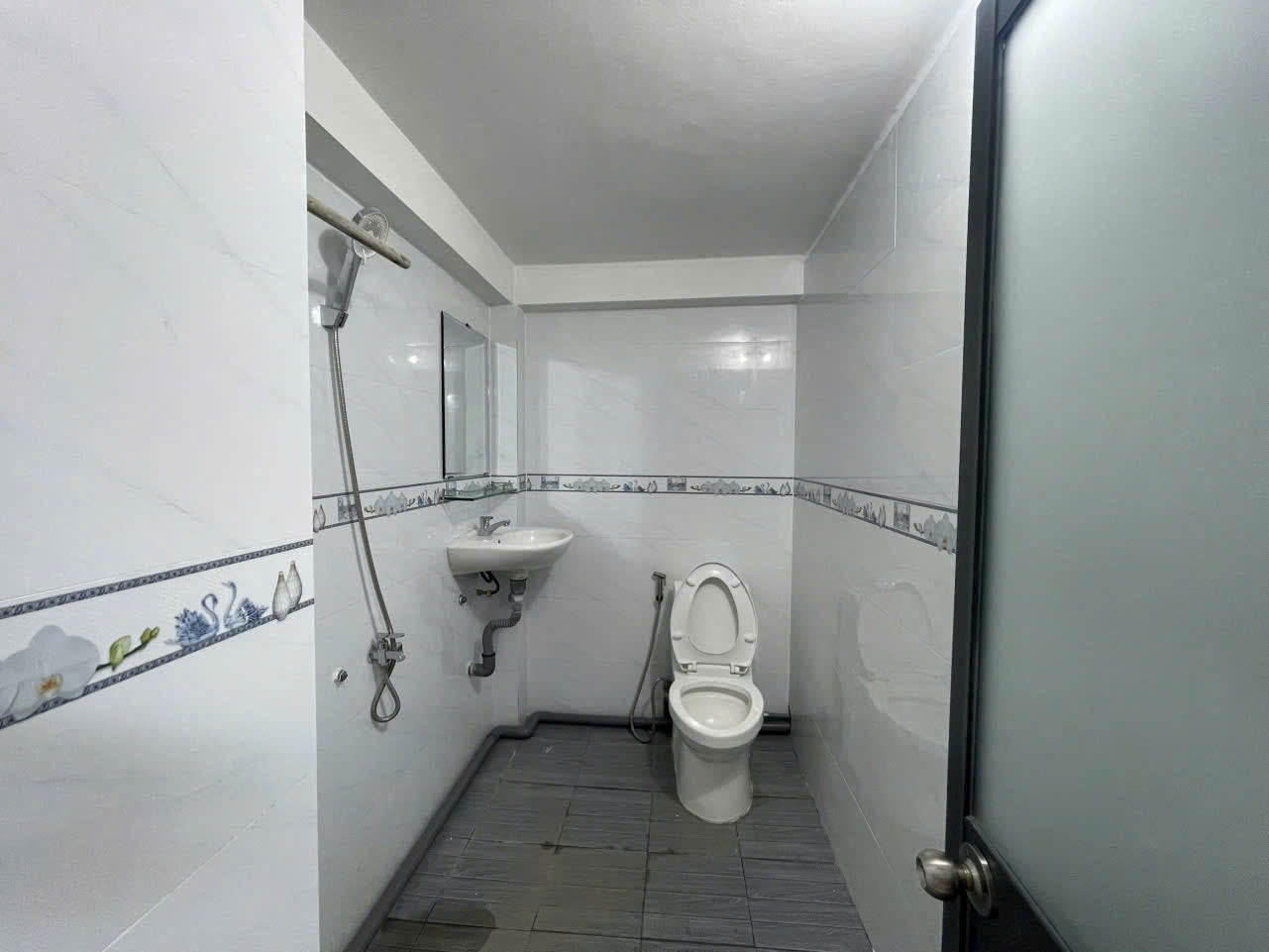 [007085]TVHSTUST-NM01