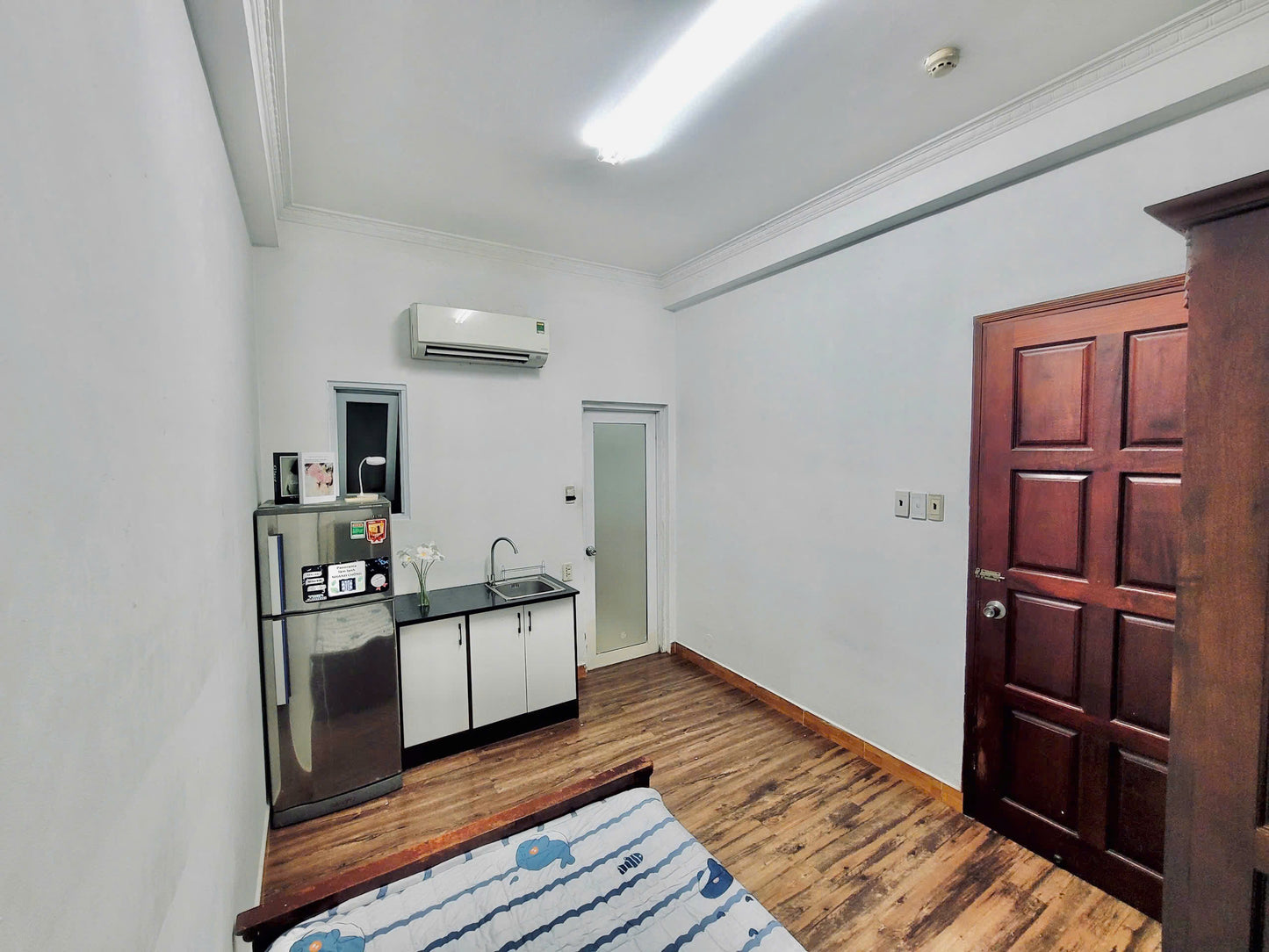 [008135]HVTSTUST-NM01