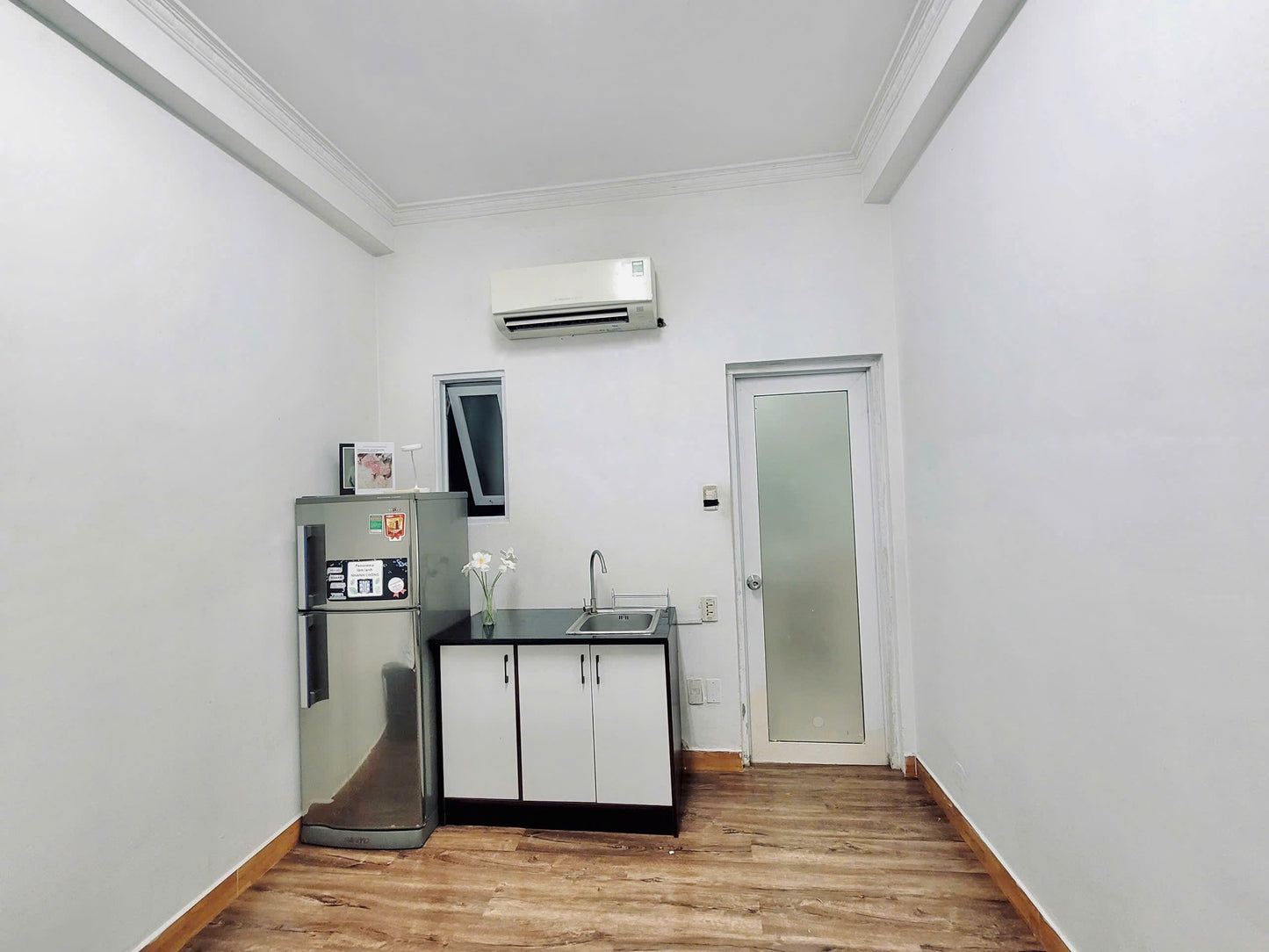 [008135]HVTSTUST-NM01