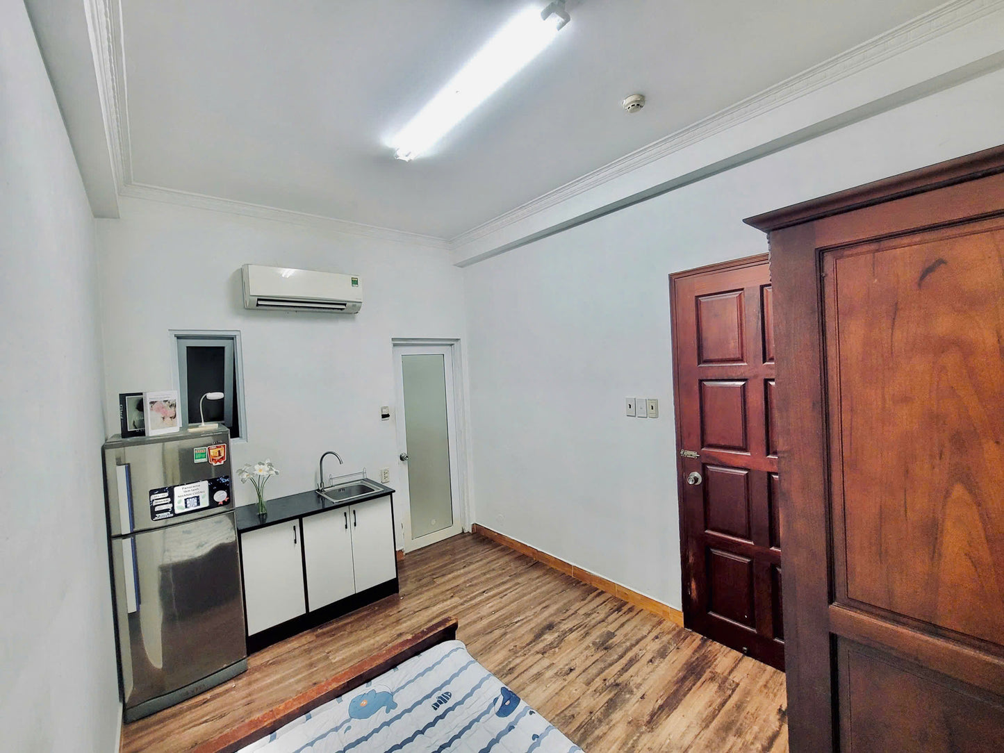 [008135]HVTSTUST-NM01