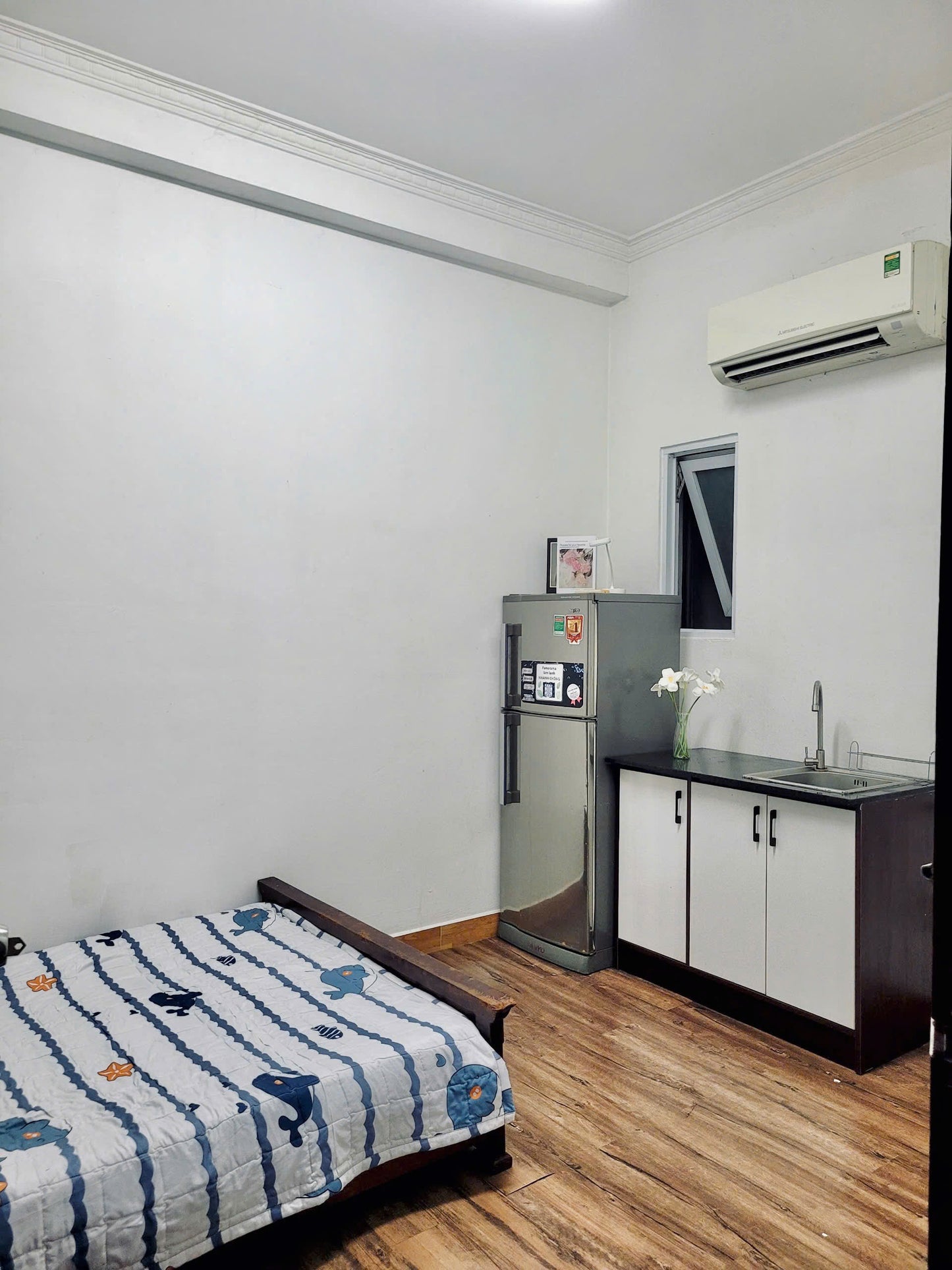 [008135]HVTSTUST-NM01