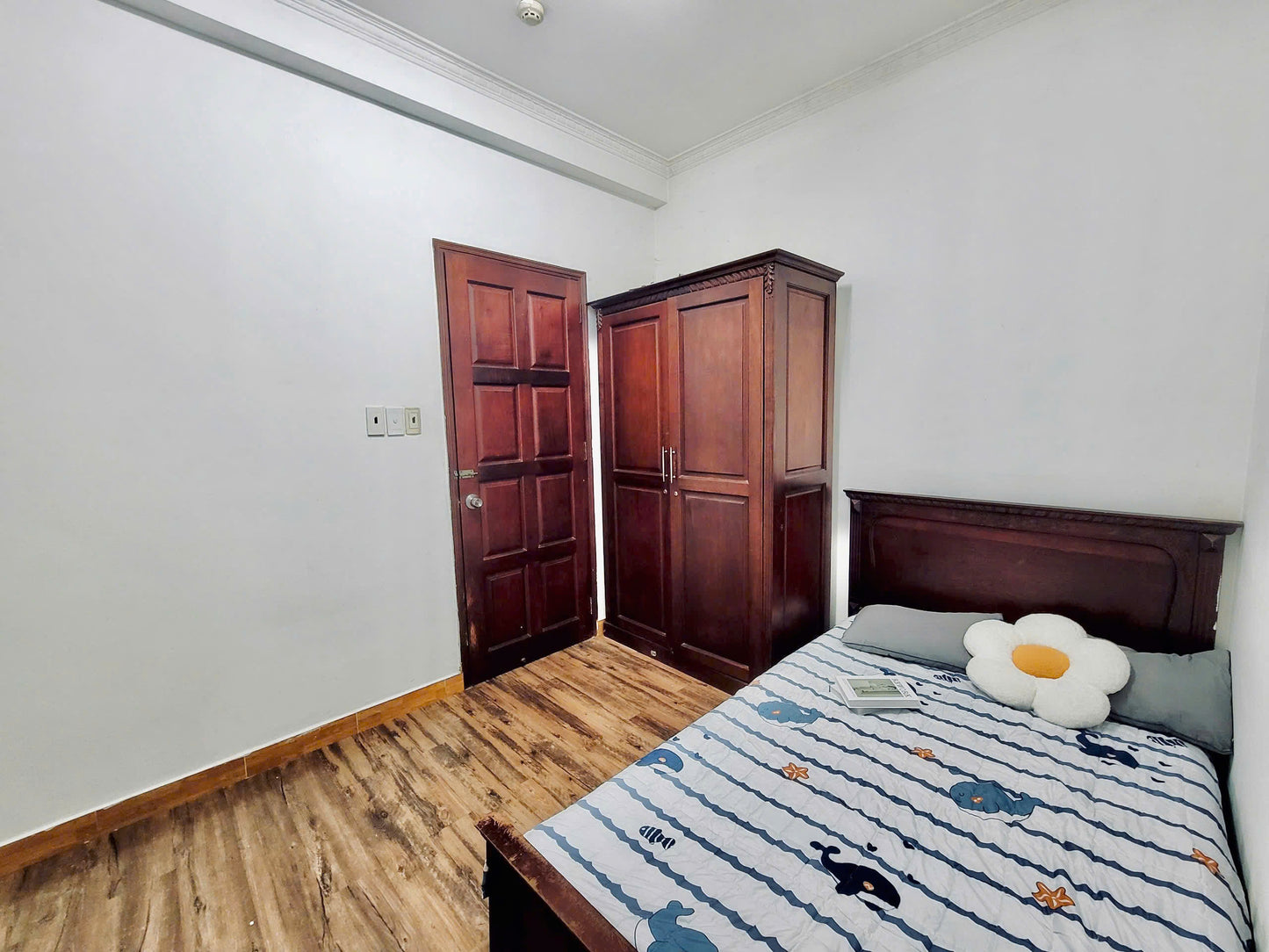 [008135]HVTSTUST-NM01