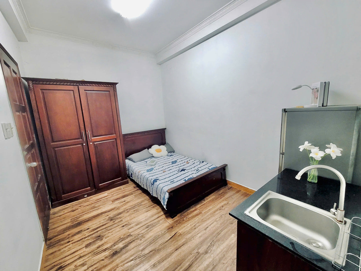 [008135]HVTSTUST-NM01