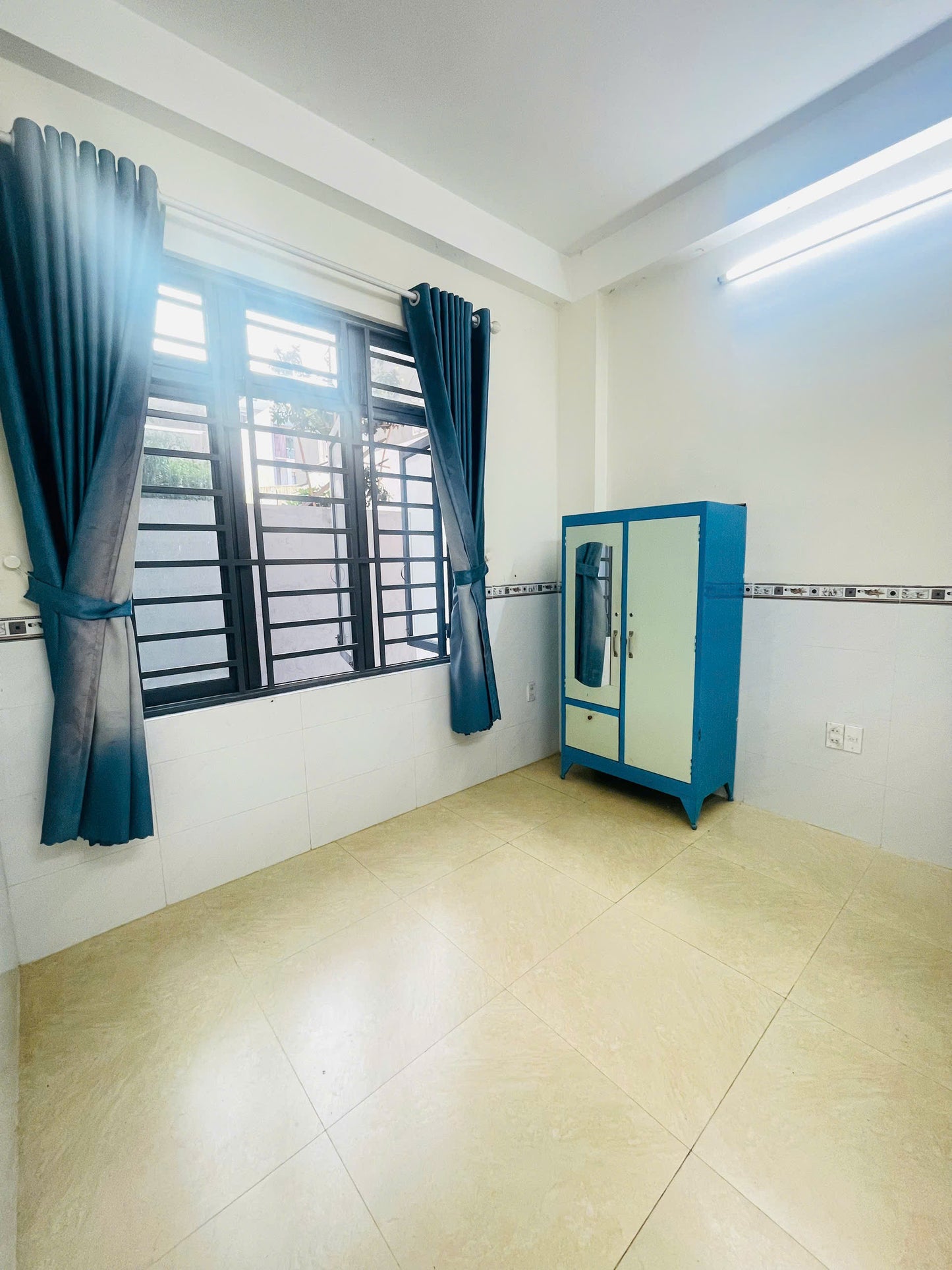 [008145]PVBSTUSK-NM01