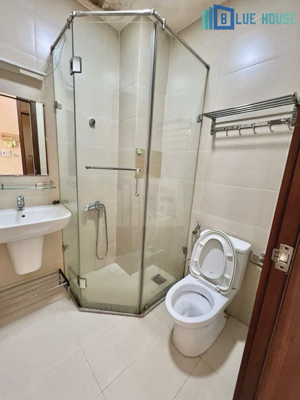 [008175]TVDSTUST-NM01