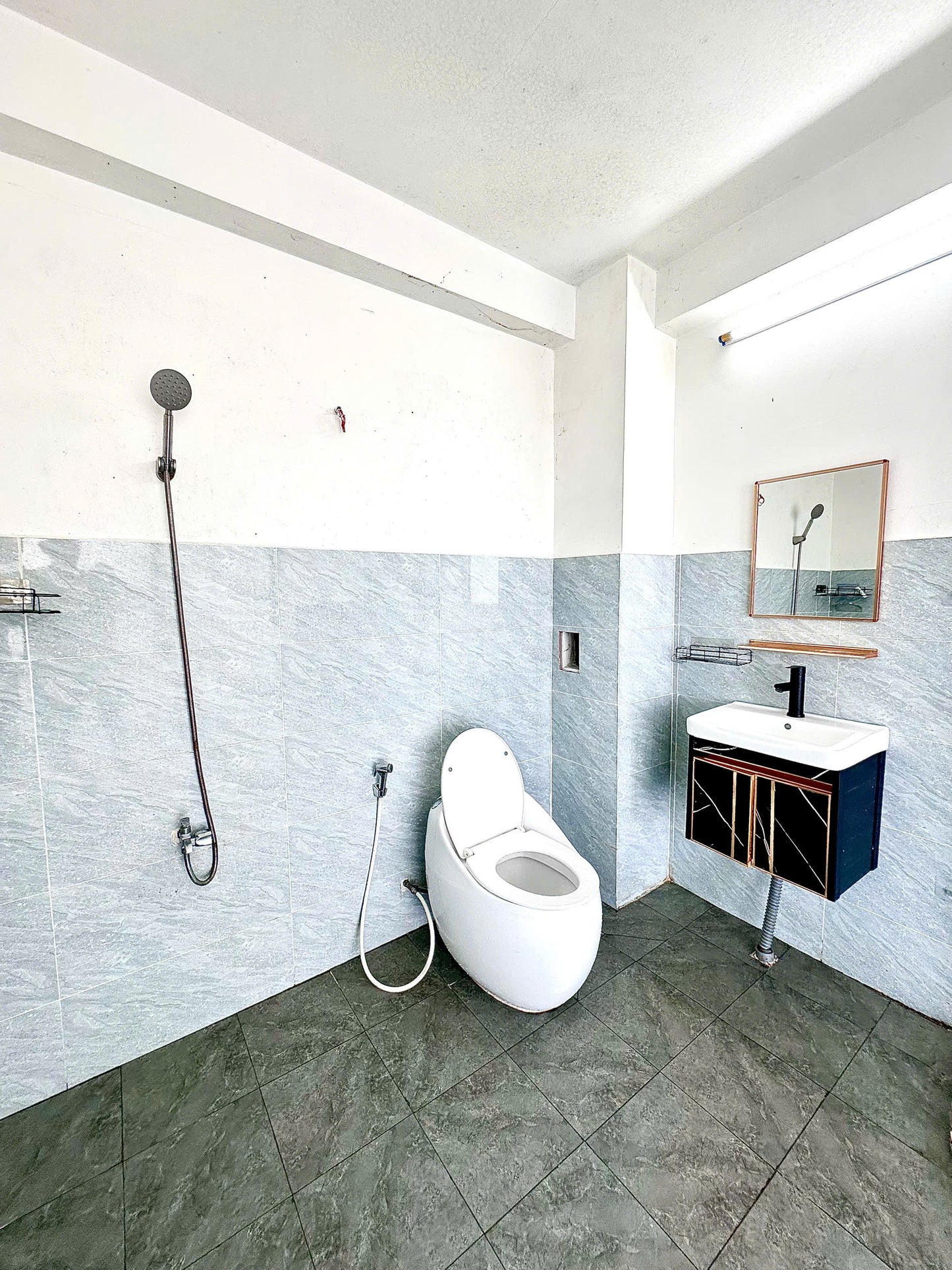 [008185]HBDSTUBC-LG01