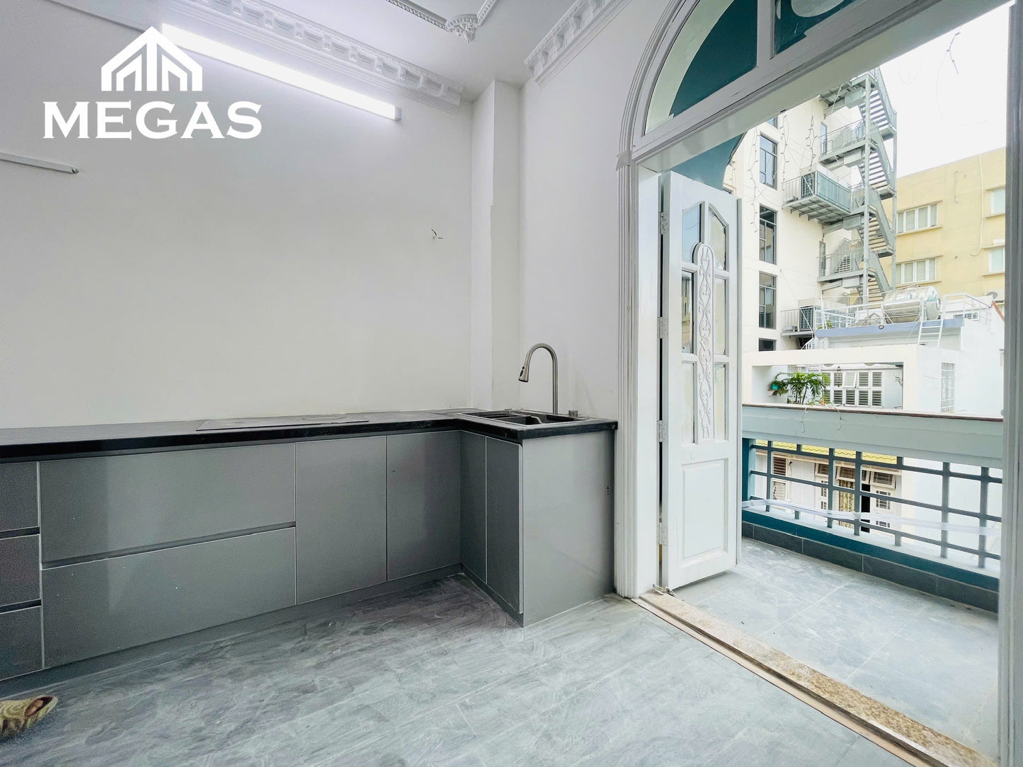 [007685]CH2PNBC-NM01