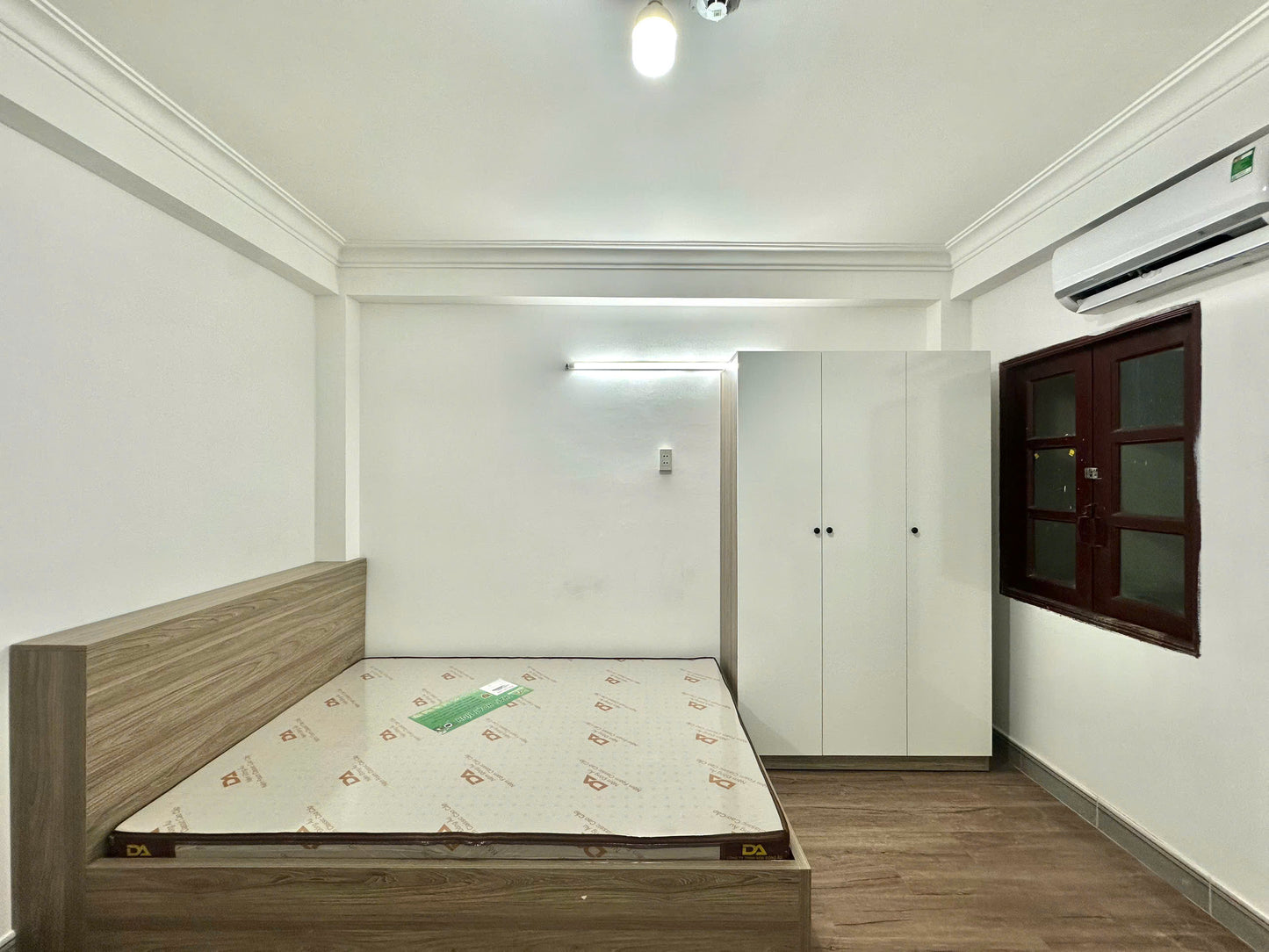 [008195]CHSTUST-NM01