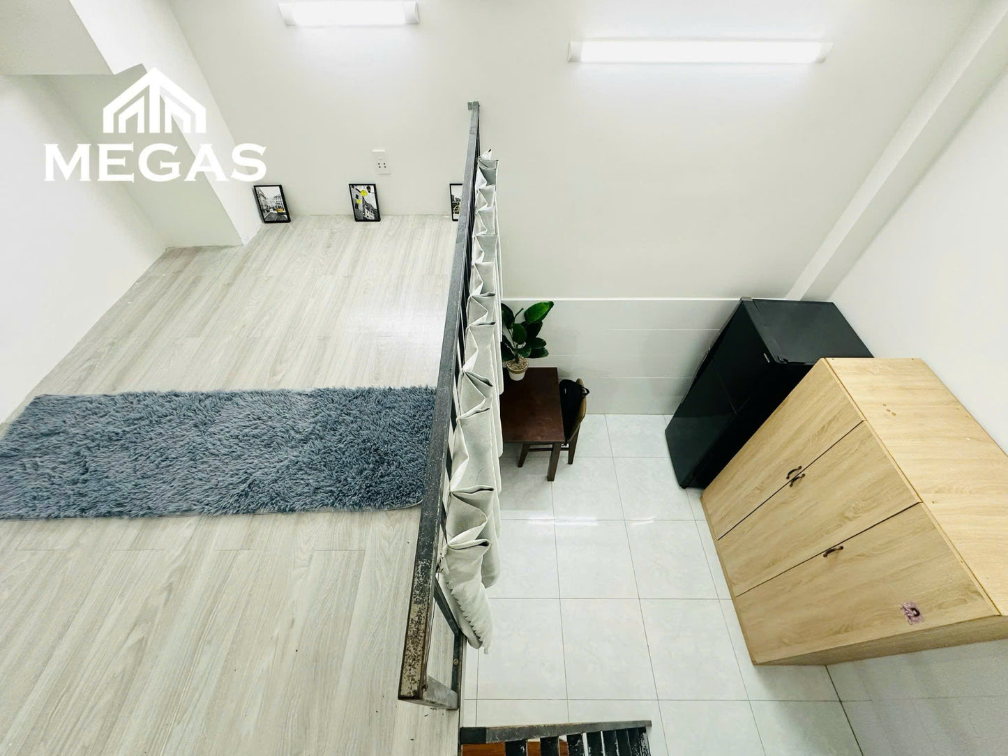 [009011]LSDUPST-SM01