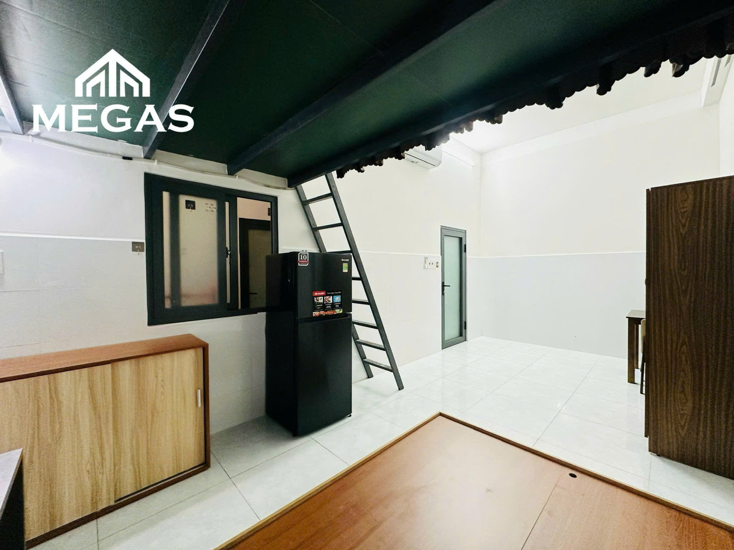 [009021]LSDUPST-SM02