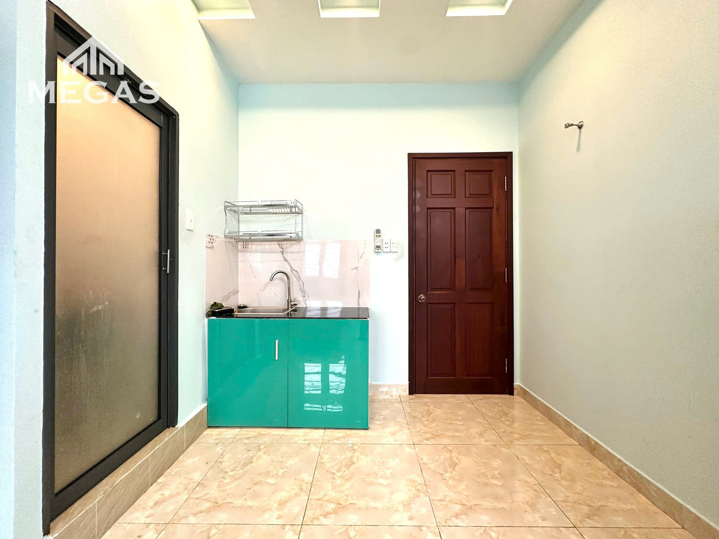 [009041]TSNSTUBC-NM01