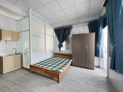 [007955]LLSTUBC-NM01