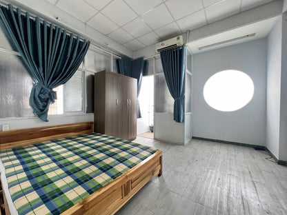 [007955]LLSTUBC-NM01