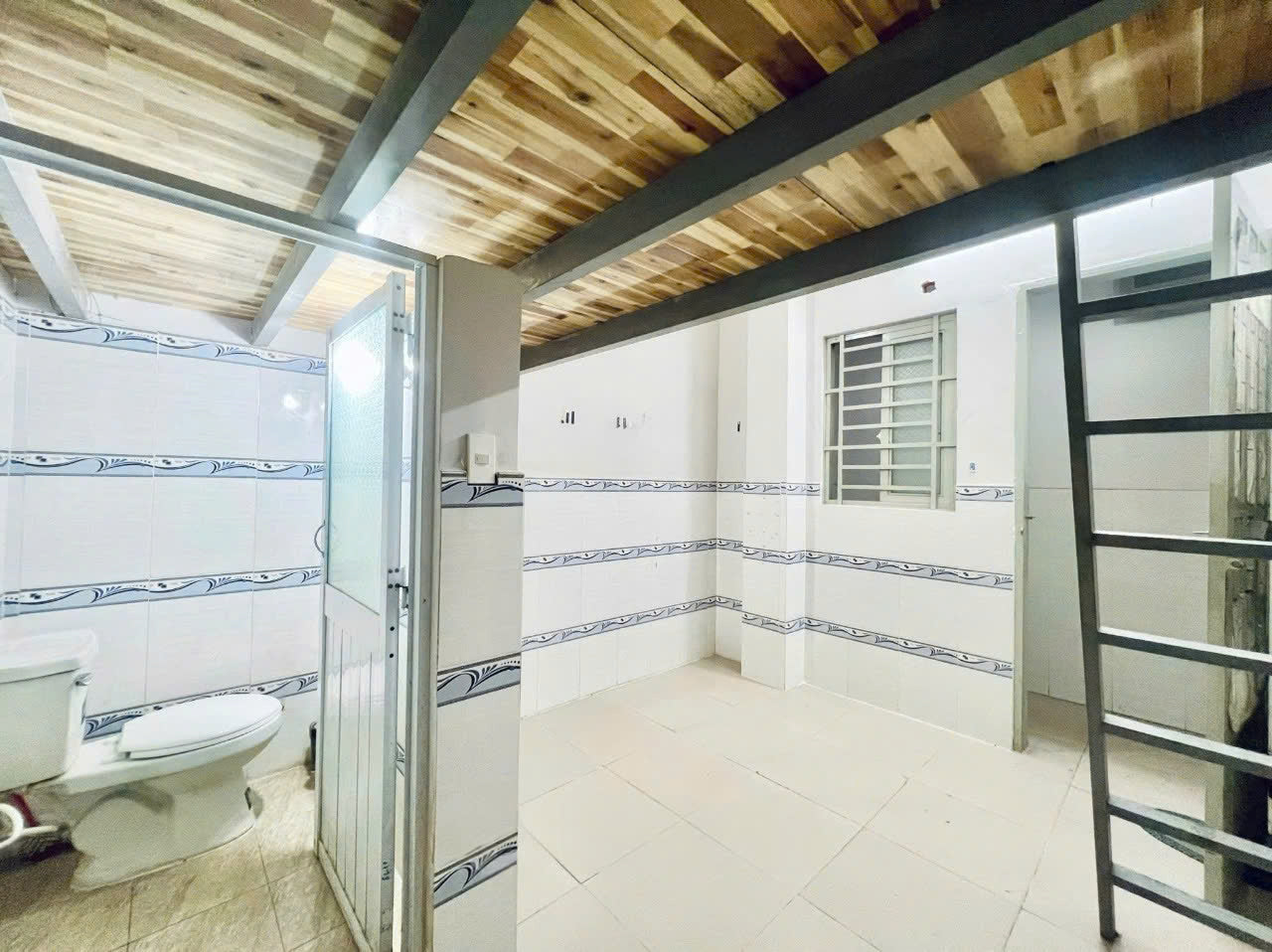 [009221]DB4DUPST-NM01