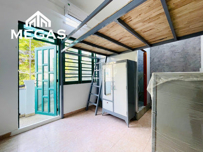 [009411]NVYDUPBC-SM02